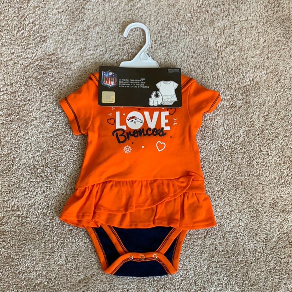 NFL Broncos Baby Girl 3pc Set 3-6mo NWT